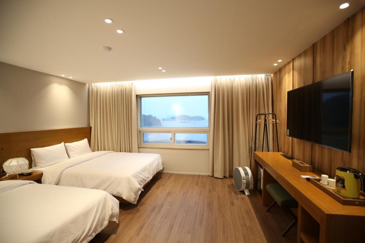 Am Ort Hotel Yeosu Exterior foto
