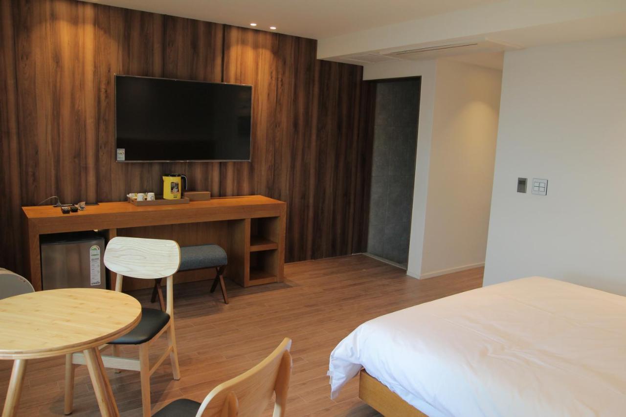 Am Ort Hotel Yeosu Exterior foto
