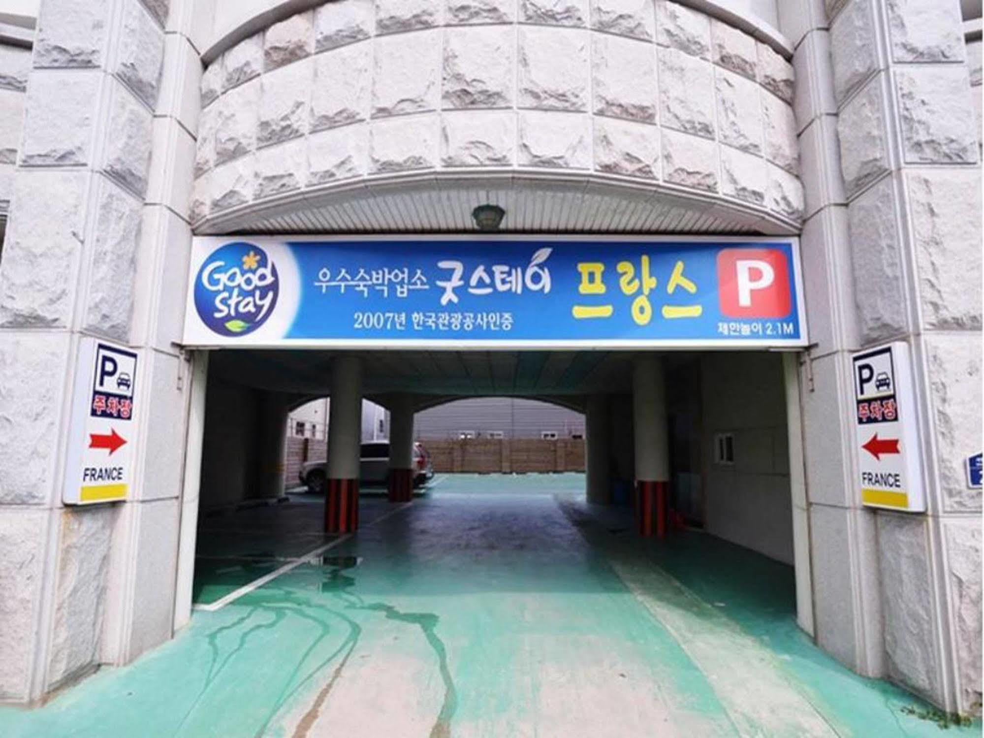 Am Ort Hotel Yeosu Exterior foto